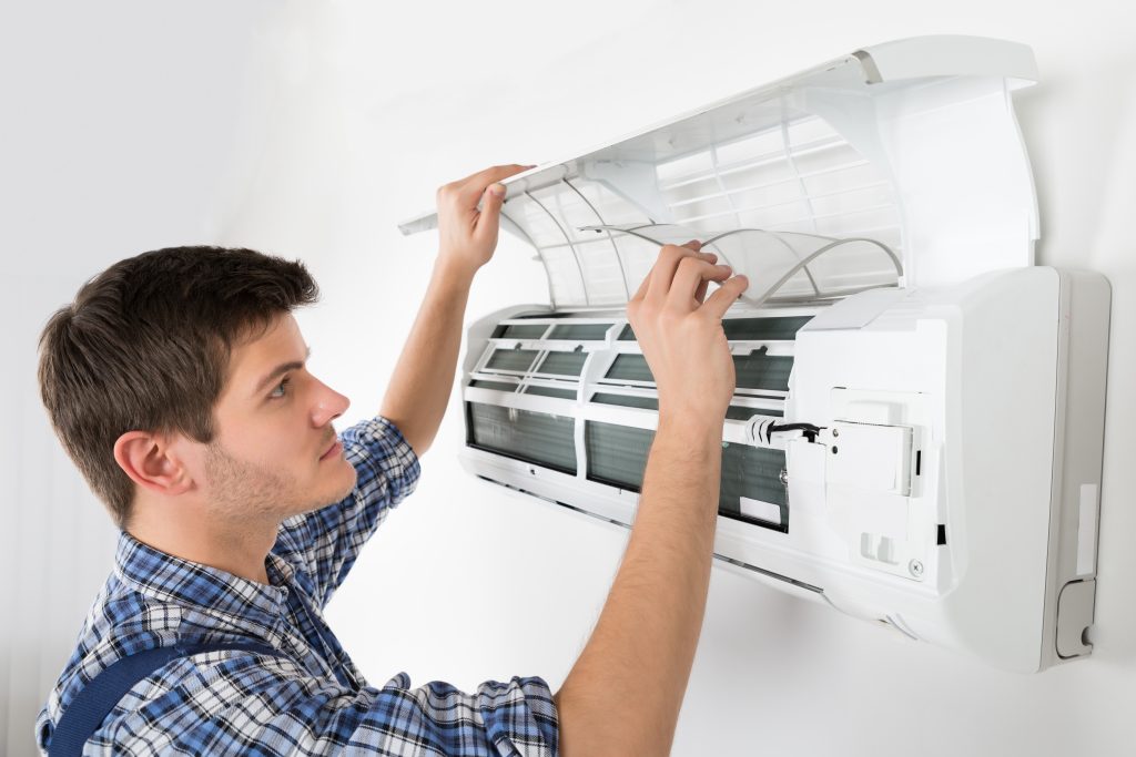 The window Unit Freezes up how to fix it HVAC Newport